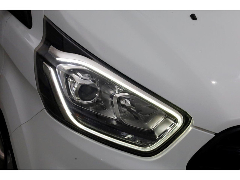 38966070-ford-transit-custom-11