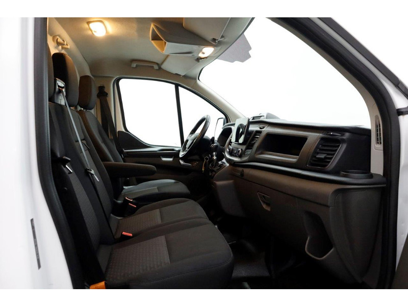 38966070-ford-transit-custom-3