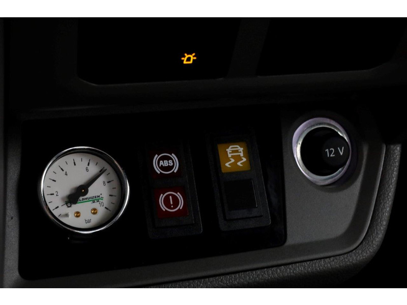 39346310-volkswagen-crafter-21