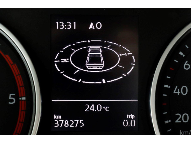 39346310-volkswagen-crafter-23