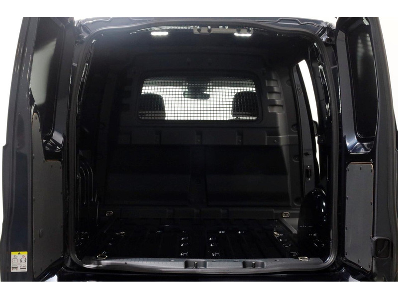 41213086-volkswagen-caddy-3