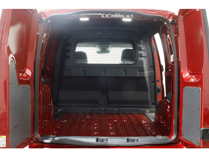 41238919-volkswagen-caddy-5