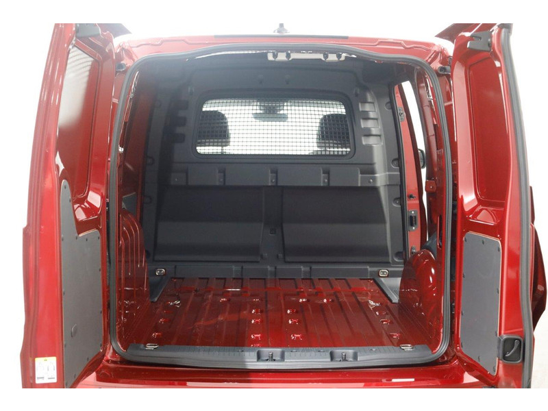 41298886-volkswagen-caddy-5