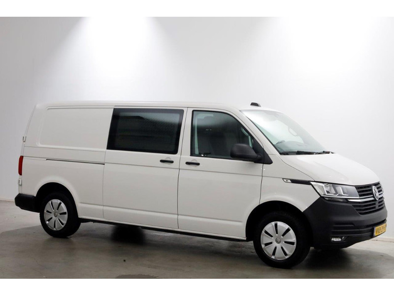 41369751-volkswagen-transporter-10