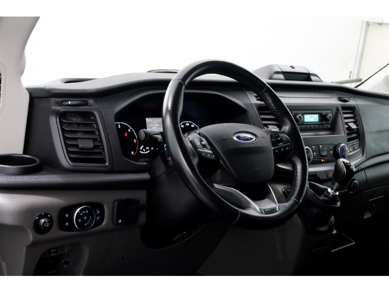 41595479-ford-transit-12