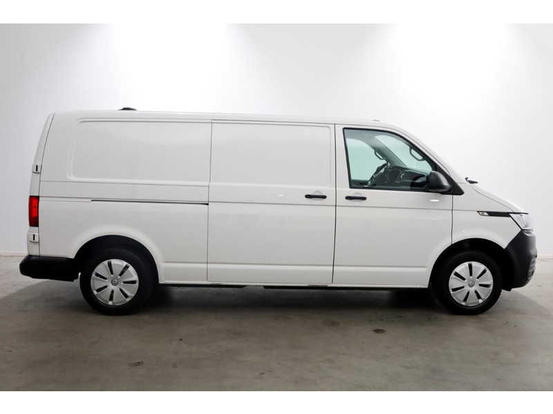 41949825-volkswagen-transporter-11