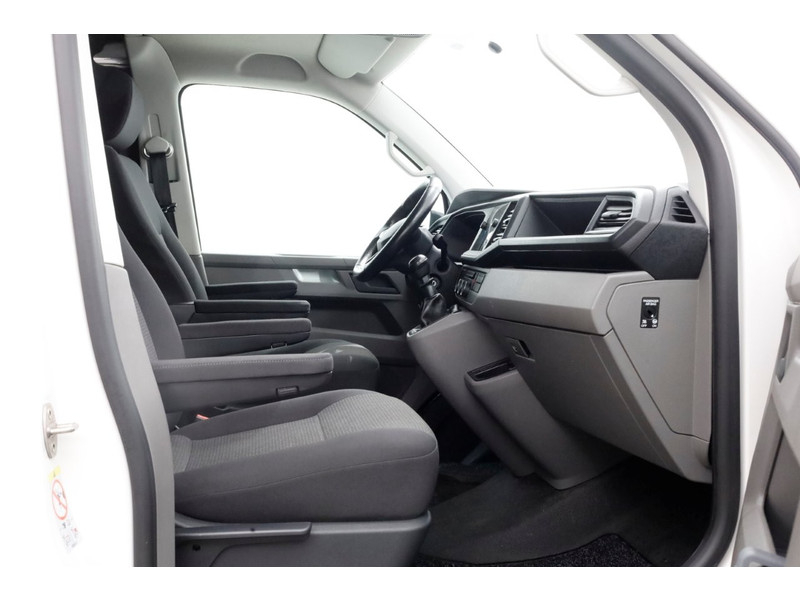 41949825-volkswagen-transporter-3