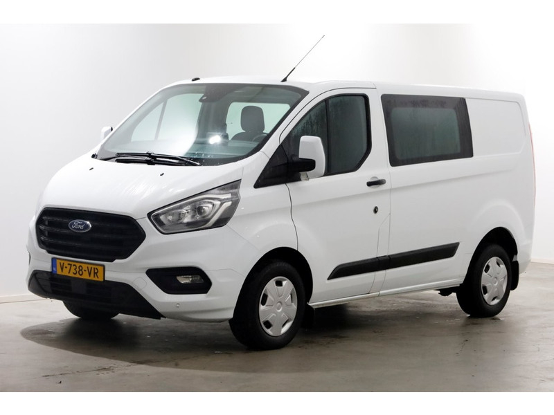 42268627-ford-transit-custom-10