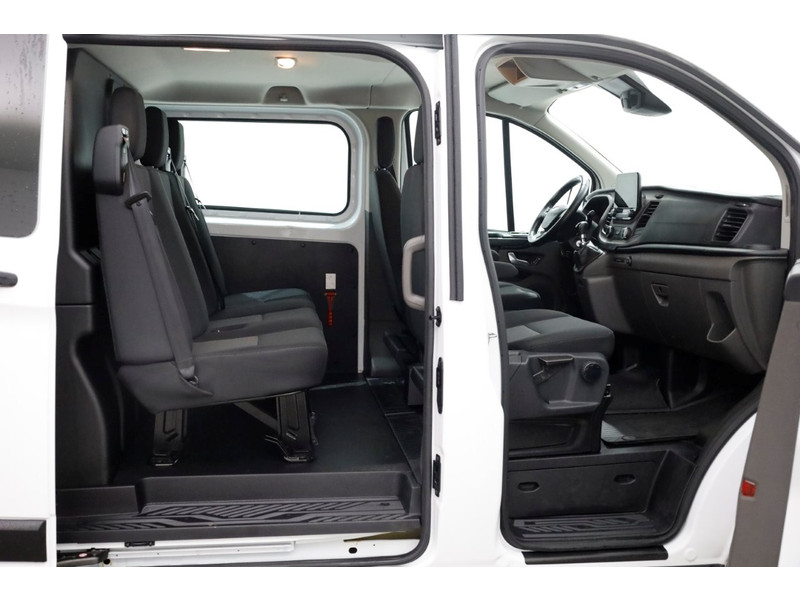 42268627-ford-transit-custom-3