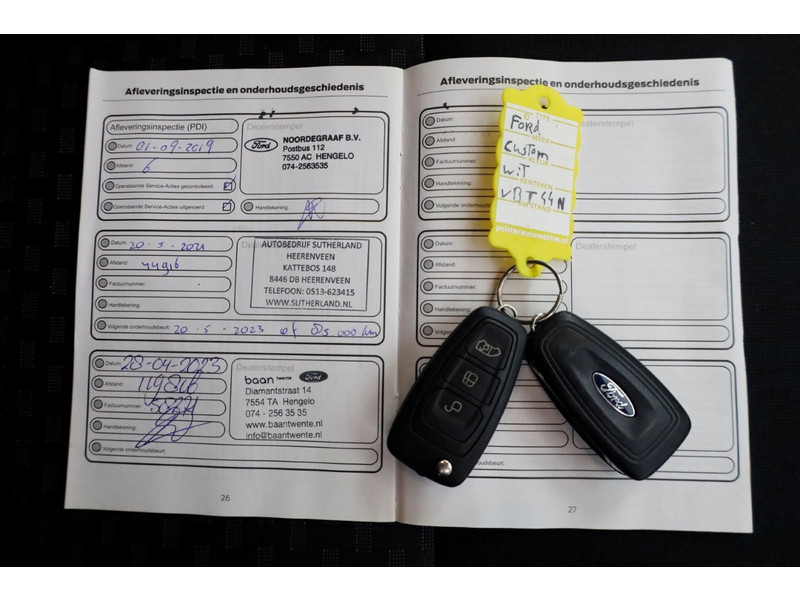 42326697-ford-transit-custom-6
