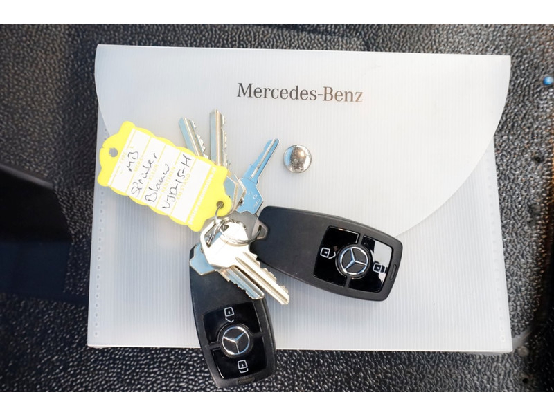 42375468-mercedes-benz-sprinter-6