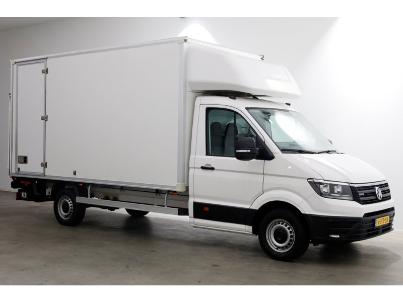 42378080-volkswagen-crafter-11