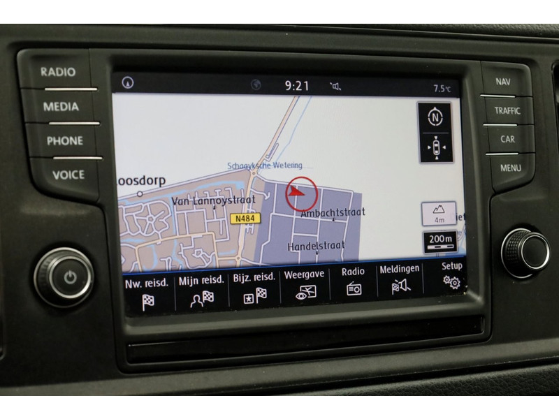 42378080-volkswagen-crafter-16