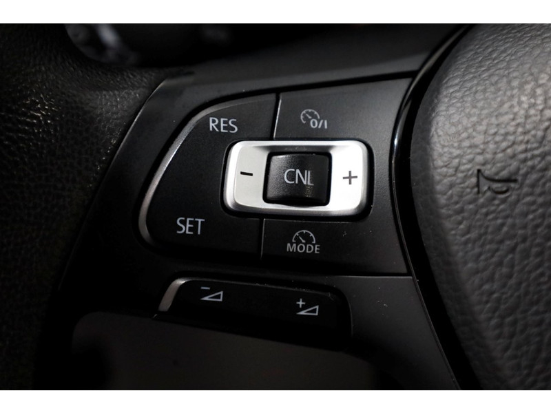 42378080-volkswagen-crafter-18