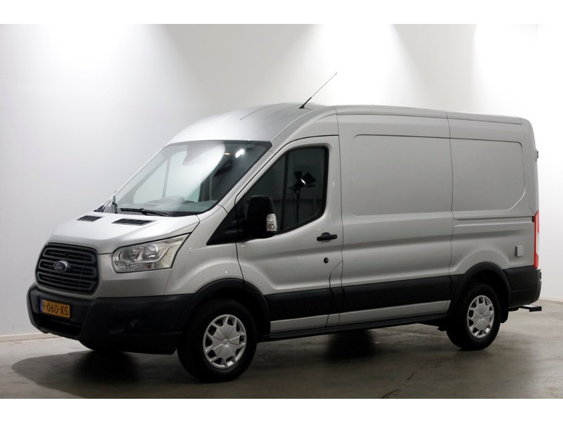 42444723-ford-transit-11