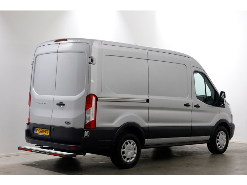 42444723-ford-transit-2