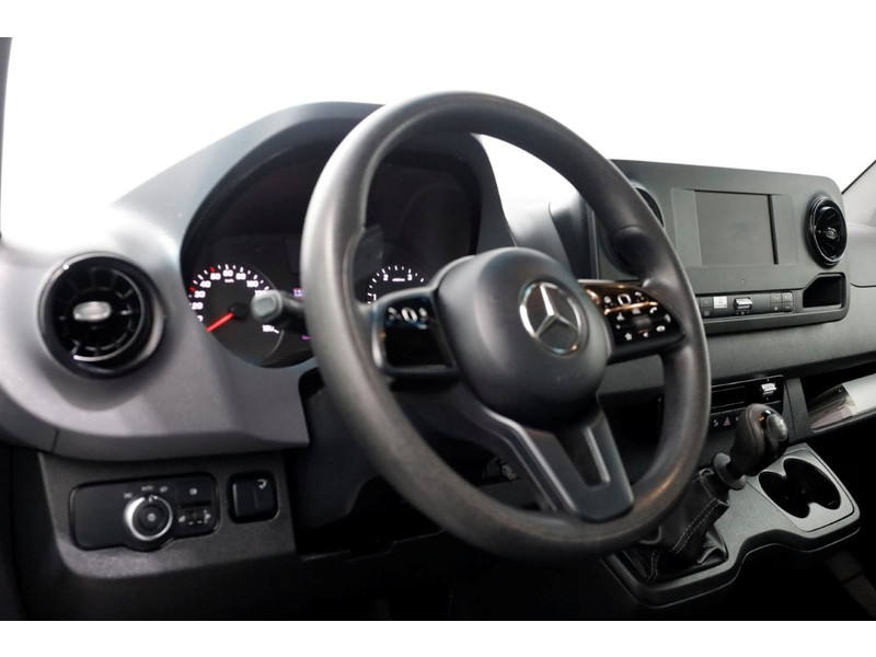 42482620-mercedes-benz-sprinter-14