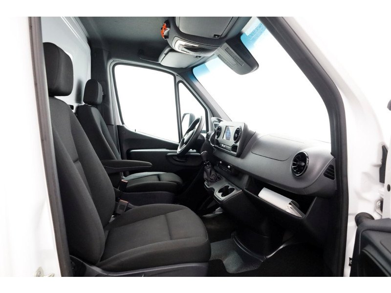 42482620-mercedes-benz-sprinter-5