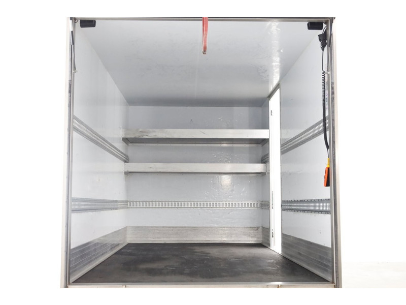 42482620-mercedes-benz-sprinter-6