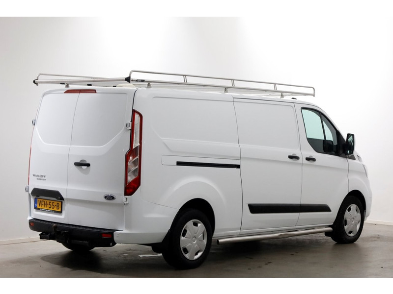 42595669-ford-transit-custom-2