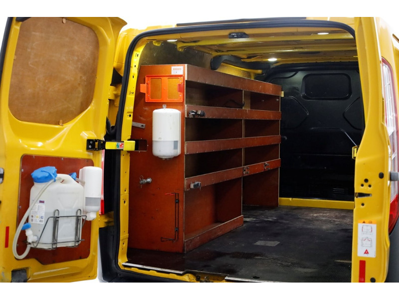 43253581-ford-transit-custom-12