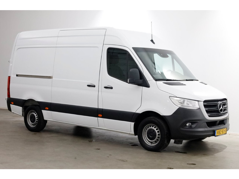 43508469-mercedes-benz-sprinter-10