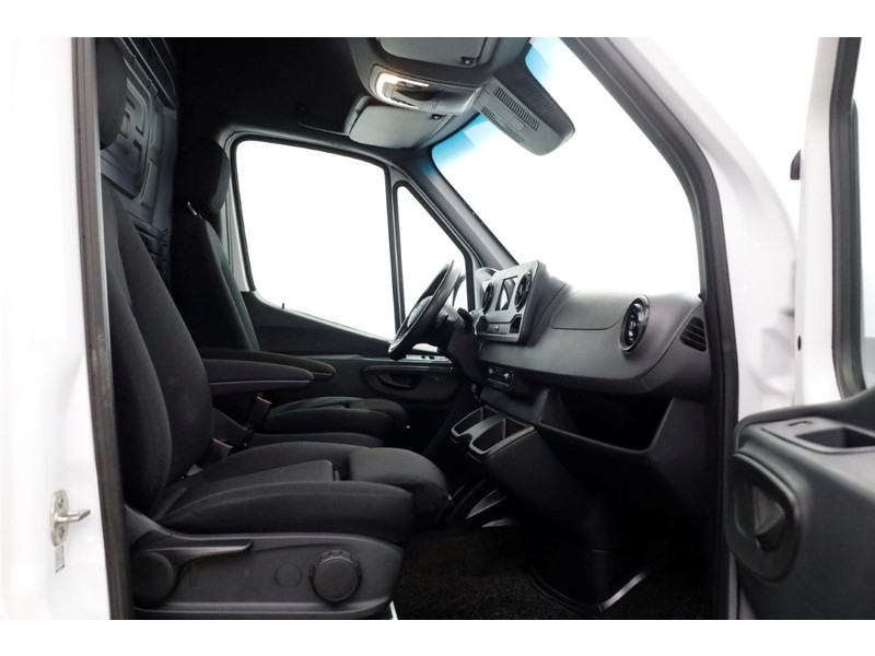 43508469-mercedes-benz-sprinter-3