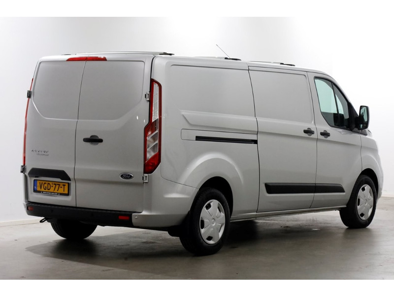 43680105-ford-transit-custom-2