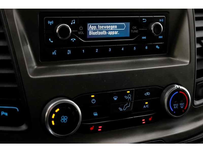 43819348-ford-transit-custom-15