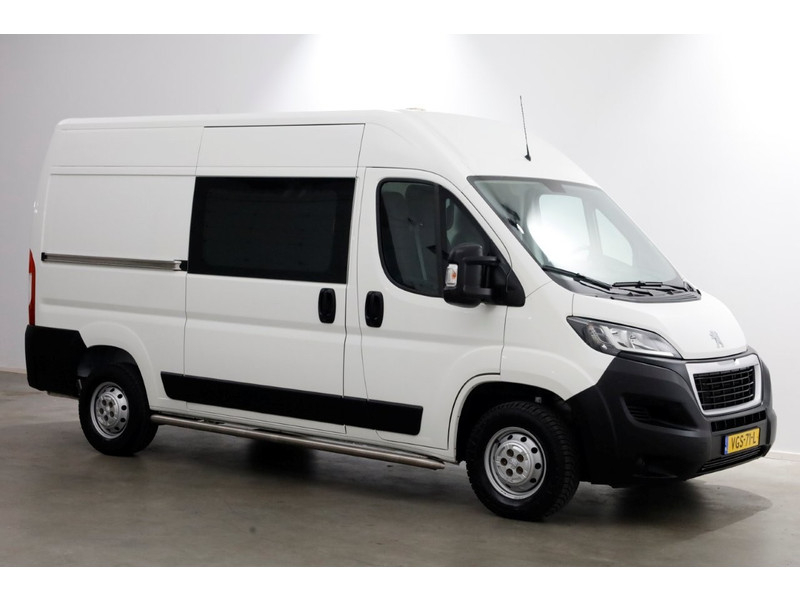 43901733-peugeot-boxer-10