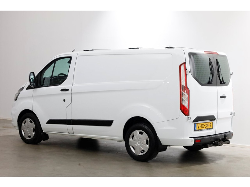 43950415-ford-transit-custom-9