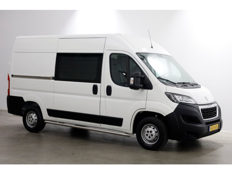 44294695-peugeot-boxer-10