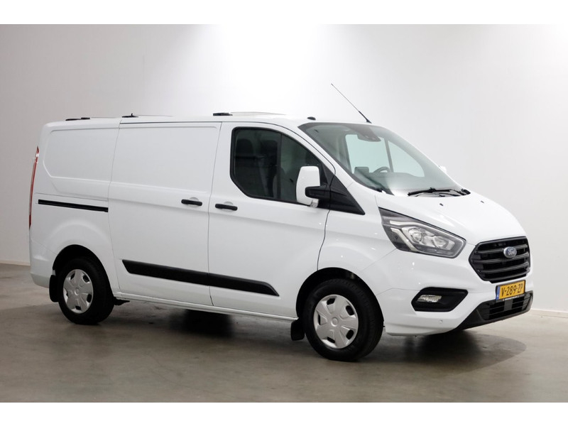 44370511-ford-transit-custom-11