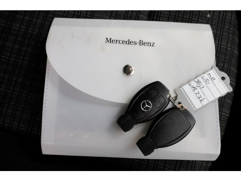 44381846-mercedes-benz-vito-6