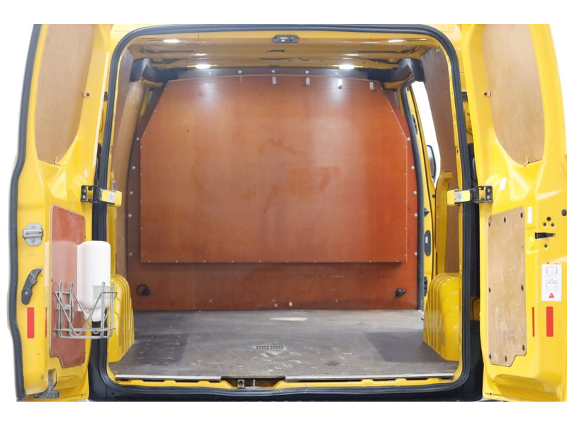 44434046-ford-transit-custom-5