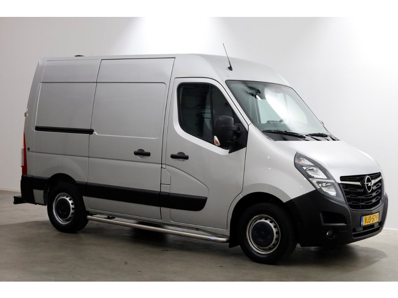 44537196-opel-movano-11