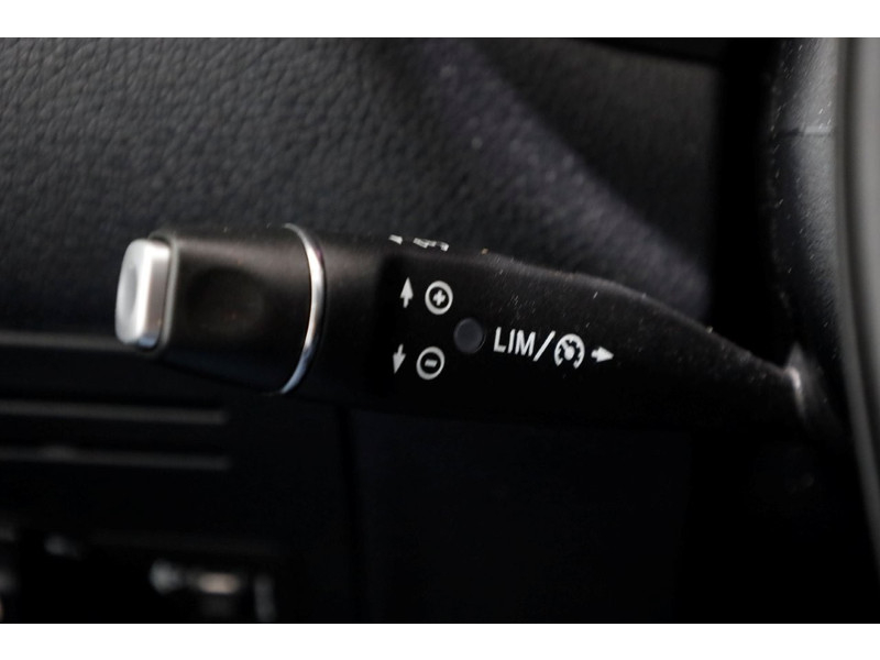 44846094-mercedes-benz-vito-14