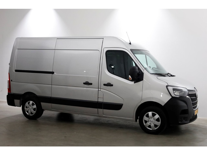45173568-renault-master-10