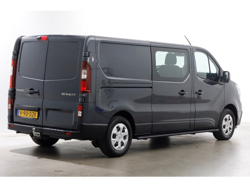 45202147-renault-trafic-2