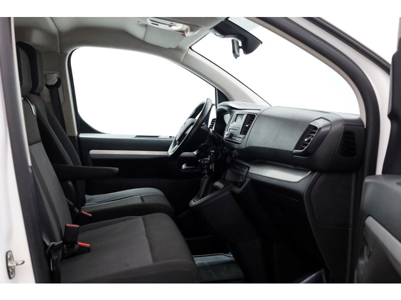 45436321-opel-vivaro-6
