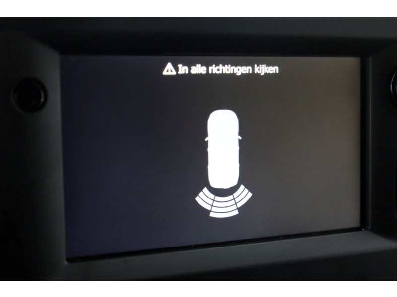 45469817-renault-master-14