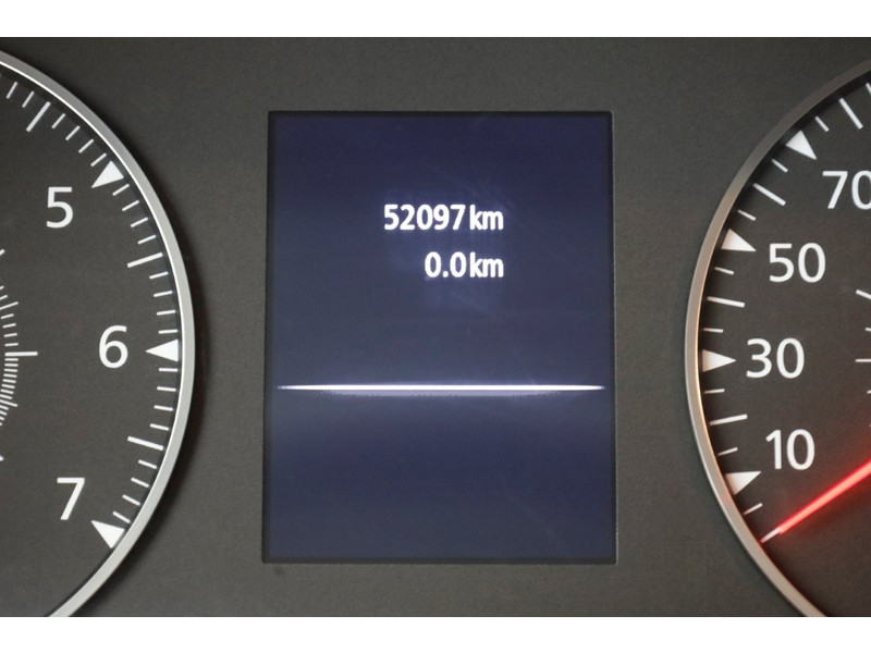 45469817-renault-master-15
