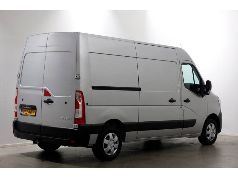 45469817-renault-master-2