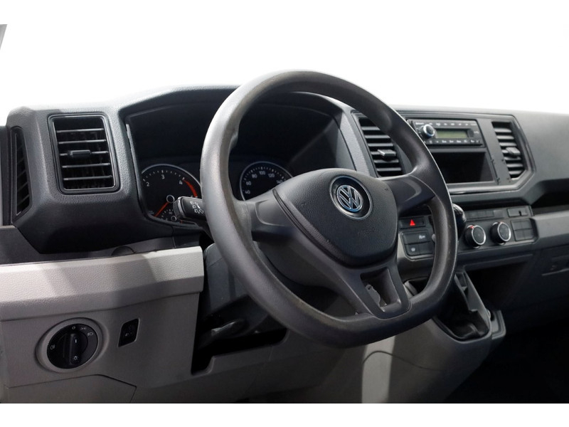 45611019-volkswagen-crafter-12