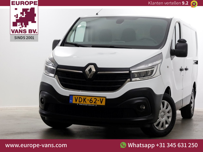 45737522-renault-trafic-1