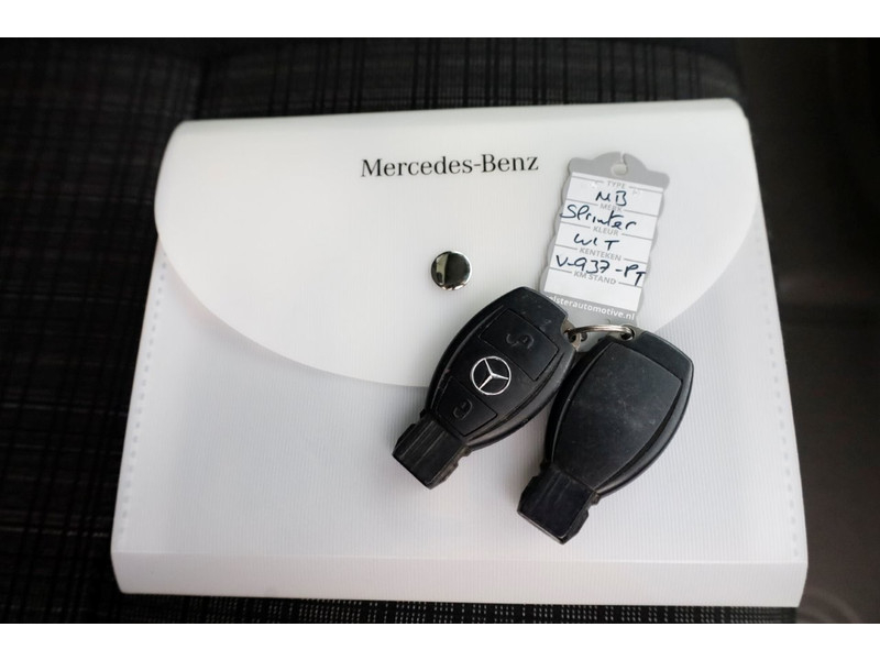 45752640-mercedes-benz-sprinter-6