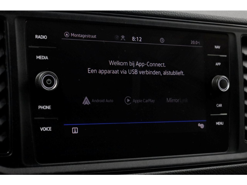 45822924-volkswagen-crafter-20