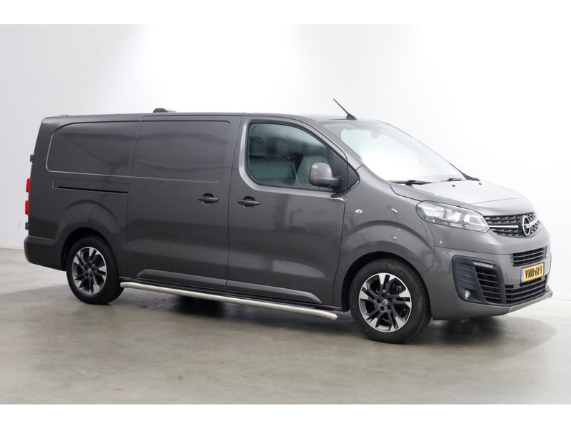 45907452-opel-vivaro-14