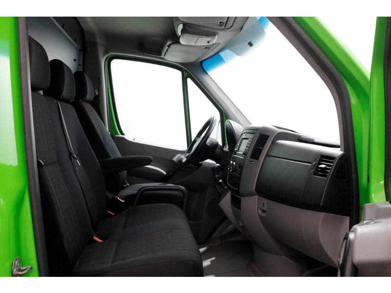 46145581-mercedes-benz-sprinter-3