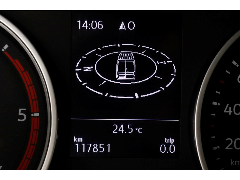 46251771-volkswagen-crafter-17